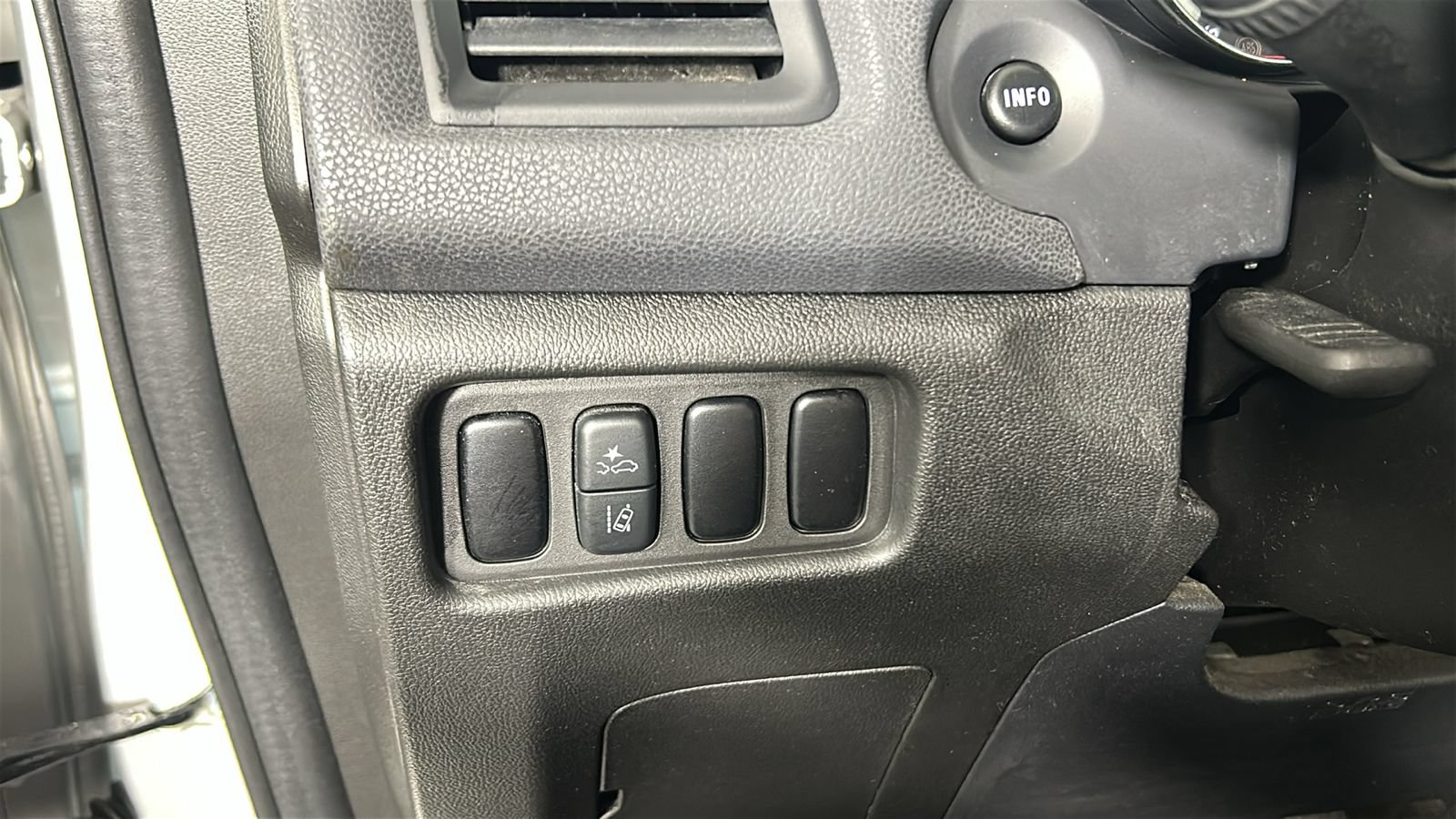 Used 2022 Mitsubishi Outlander Sport ES AWD/4WD image 22