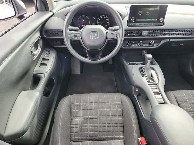 Used 2023 Honda HR-V LX image 11