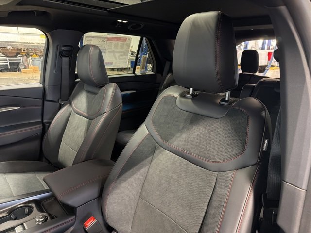 New 2026 Ford Explorer ST w/ Sun And Sound Package image 13