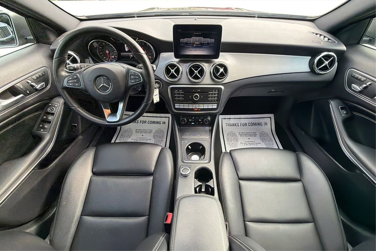 Used 2019 Mercedes-Benz GLA 250 4MATIC image 31