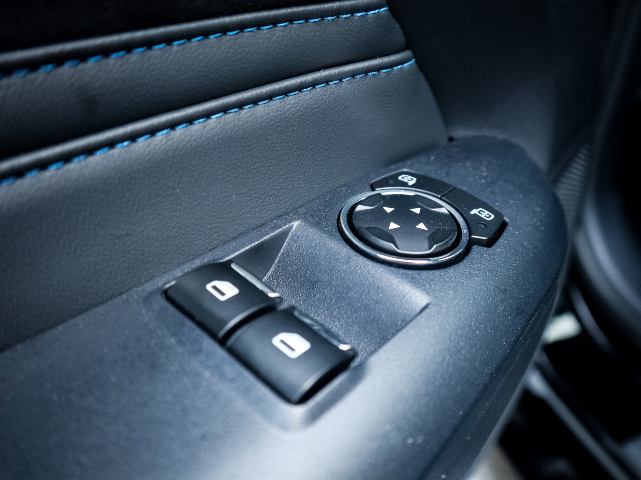 Used 2024 Ford Mustang Dark Horse RWD image 15