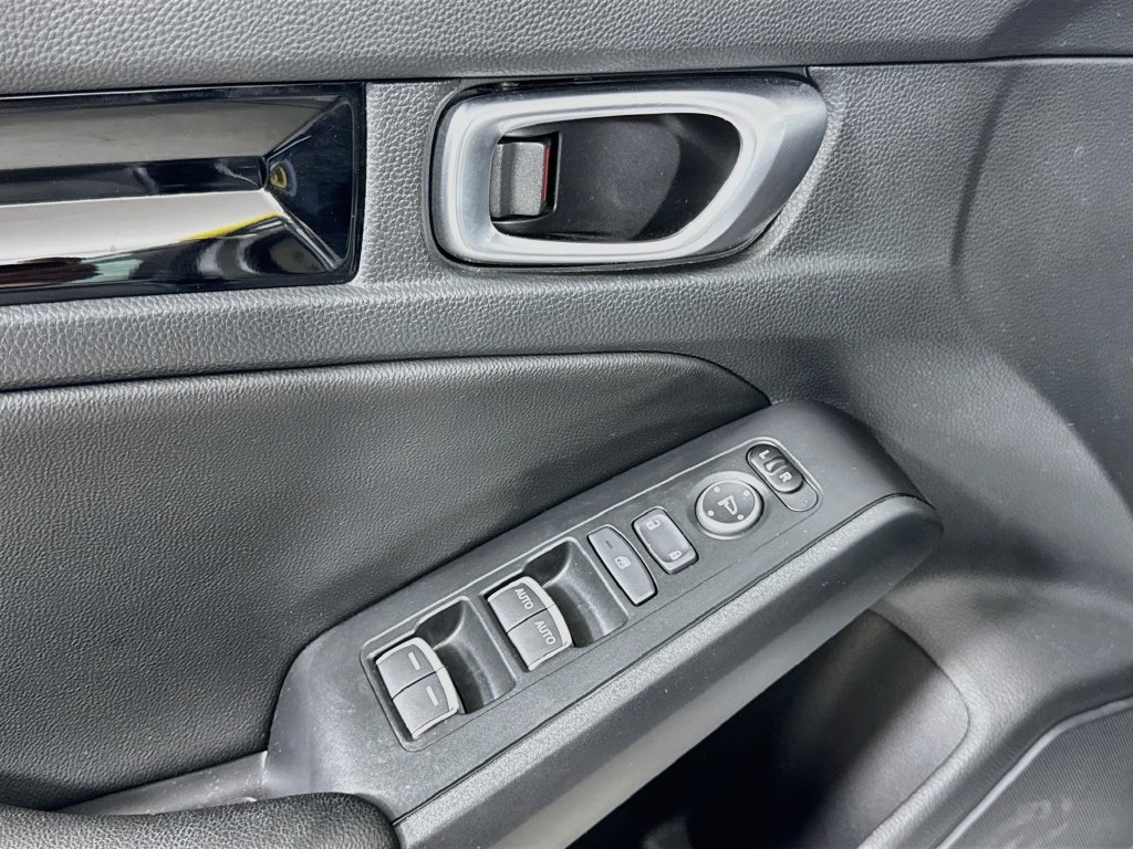 Used 2023 Honda Civic EX-L image 14