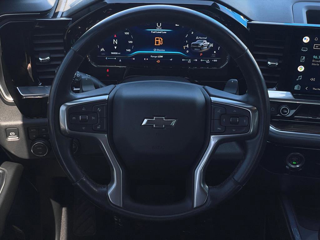 Used 2022 Chevrolet Silverado 1500 LT Trail Boss w/ LPO, Dark Essentials Package image 12