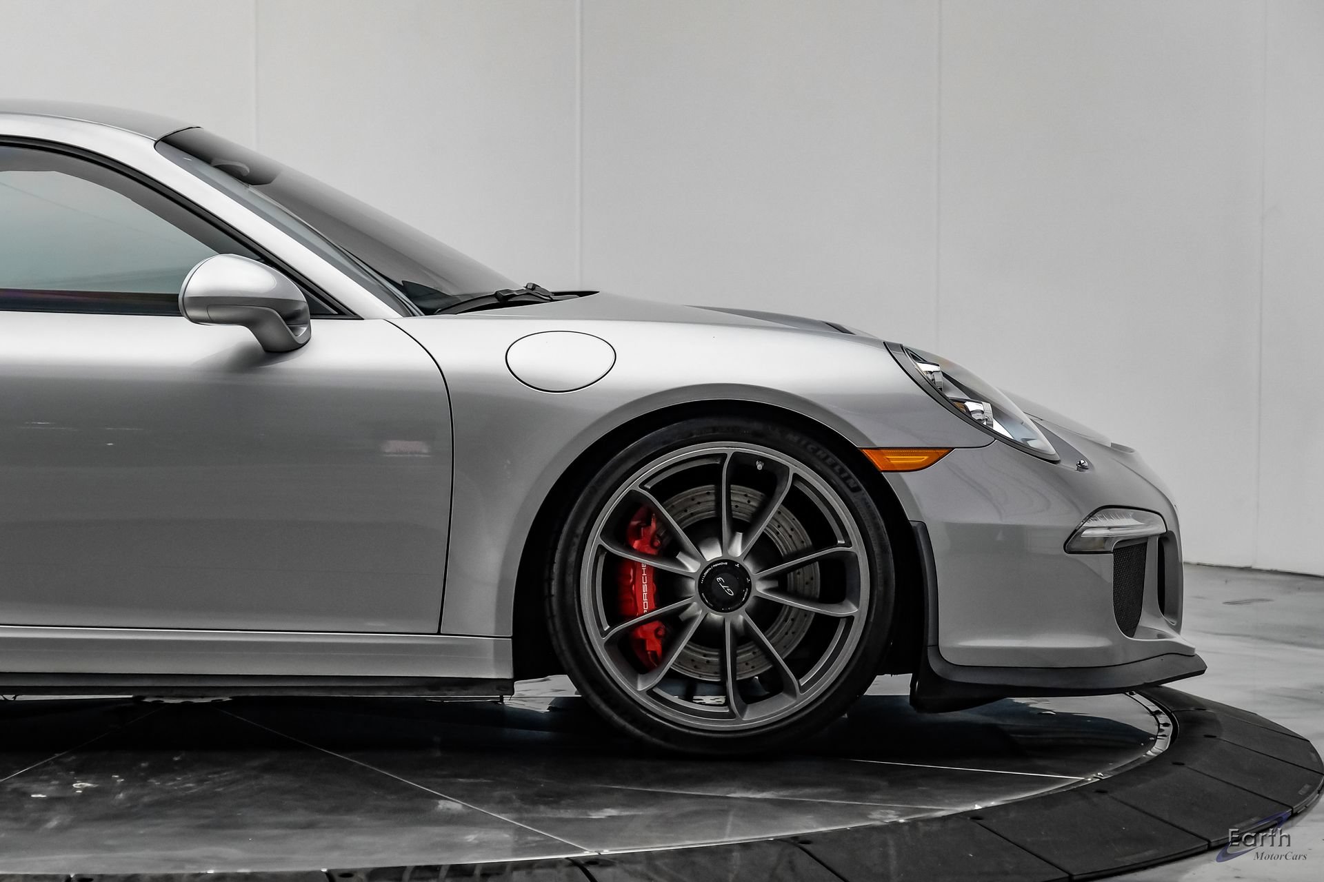 Used 2015 Porsche 911 GT3 RWD image 23