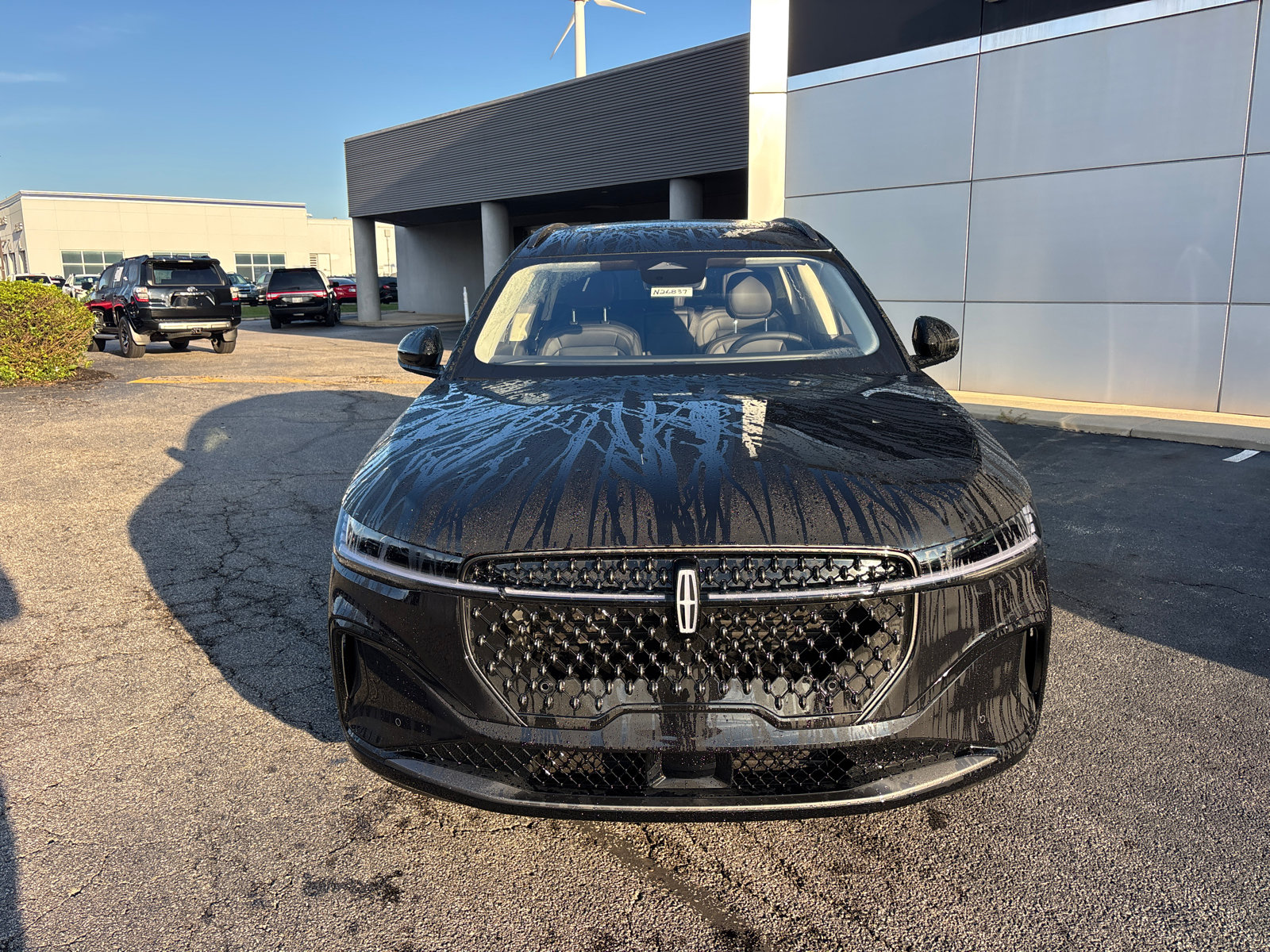 New 2026 Lincoln Nautilus Reserve w/ Jet Appearance Package AWD/4WD image 2