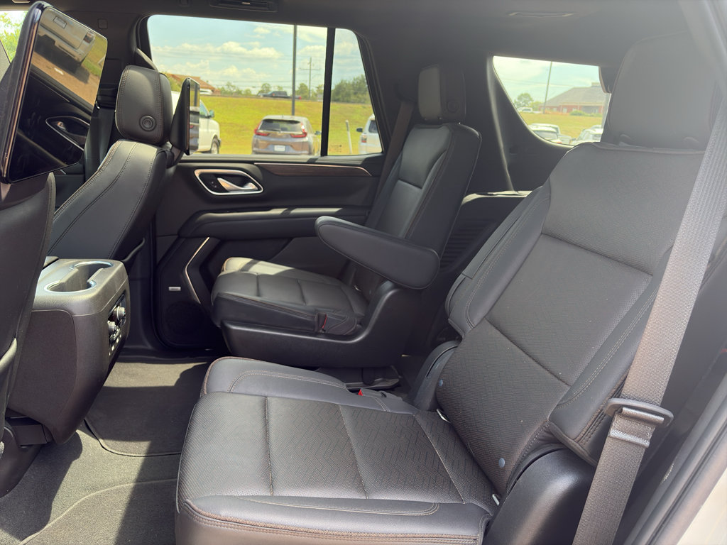 Used 2021 Chevrolet Tahoe High Country RWD image 18