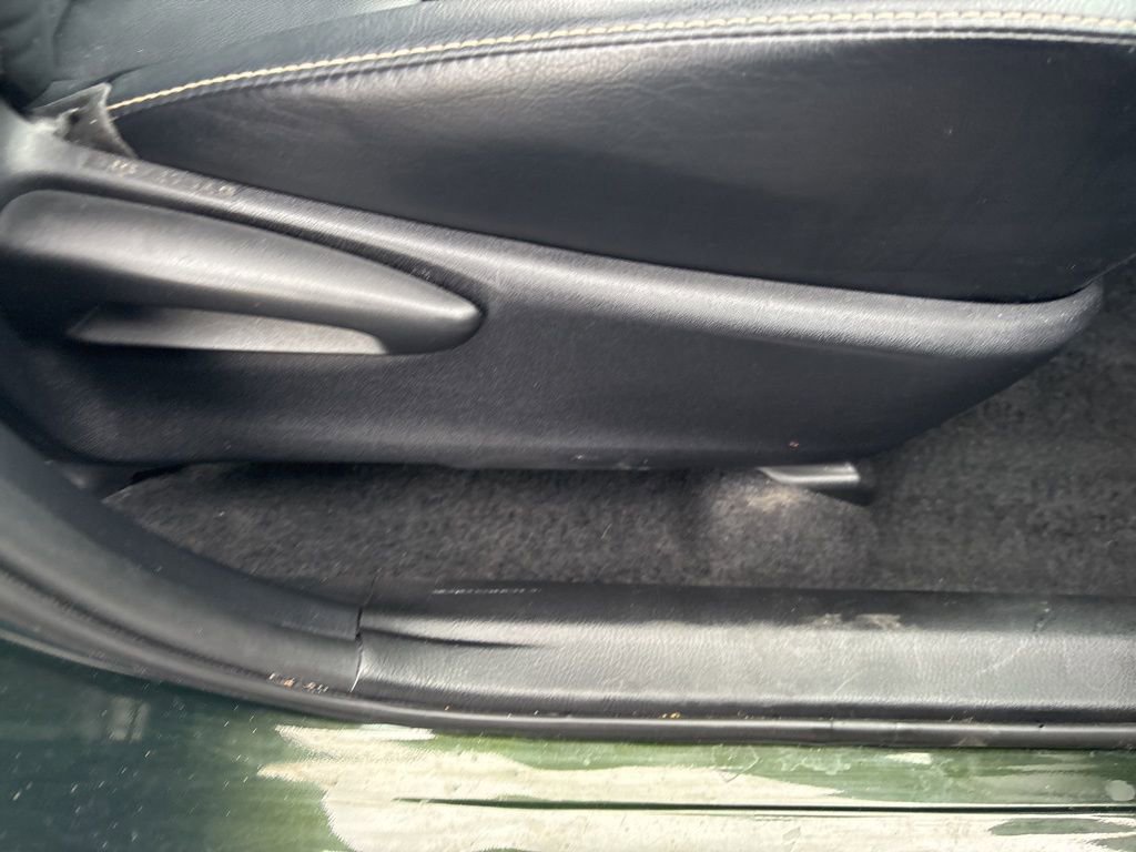 Used 2013 Toyota RAV4 Limited image 36