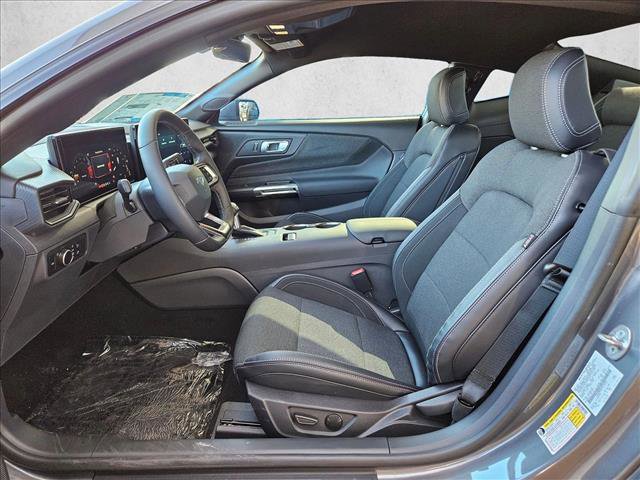 New 2026 Ford Mustang Coupe image 4