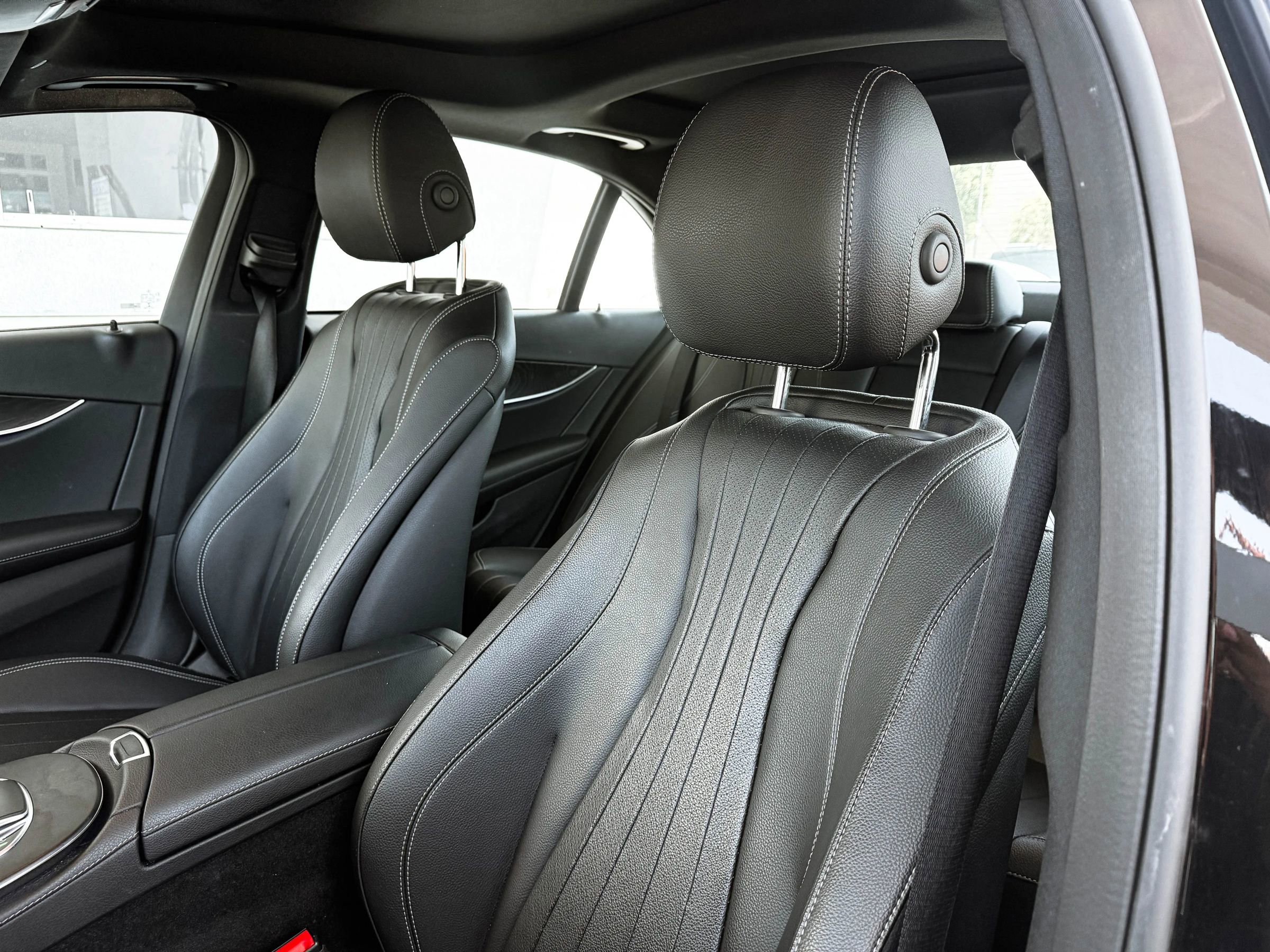 Used 2023 Mercedes-Benz E 450 4MATIC Sedan image 23