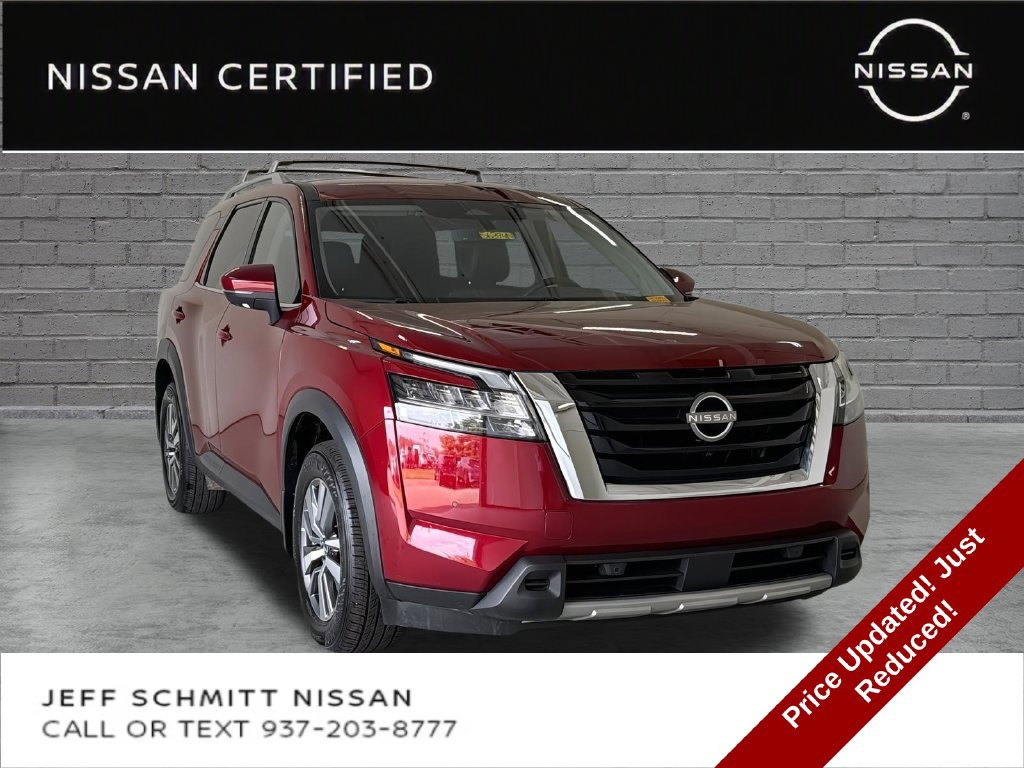 Certified 2024 Nissan Pathfinder SL AWD/4WD image 1