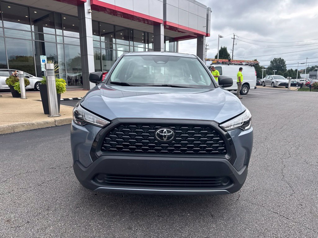 Certified 2024 Toyota Corolla Cross L AWD/4WD image 8