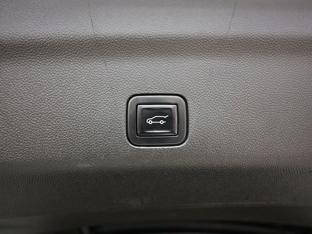 Used 2022 GMC Yukon AT4 w/ Max Trailering Package AWD/4WD image 43