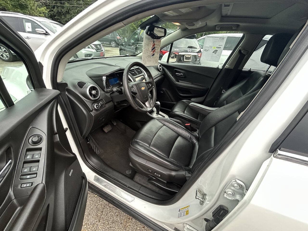 Used 2015 Chevrolet Trax LTZ FWD image 6
