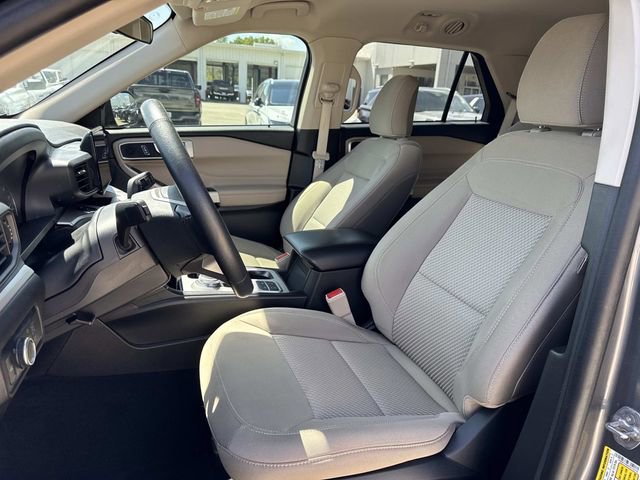 Used 2023 Ford Explorer XLT RWD image 20