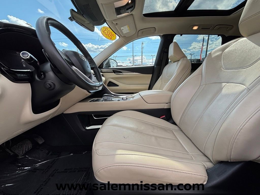 Used 2023 INFINITI QX60 Luxe w/ Cargo Package AWD/4WD image 9