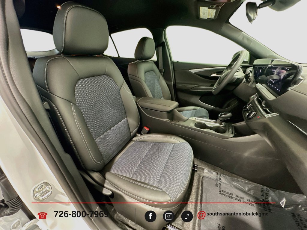 Used 2026 Buick Envista Sport Touring FWD image 28