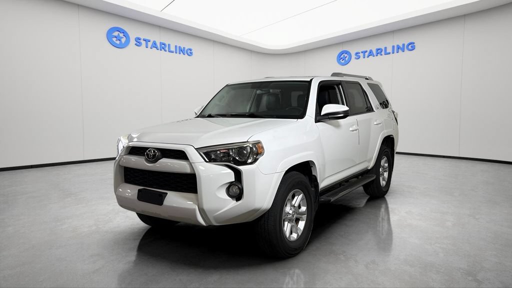 Used 2015 Toyota 4Runner SR5 AWD/4WD image 16
