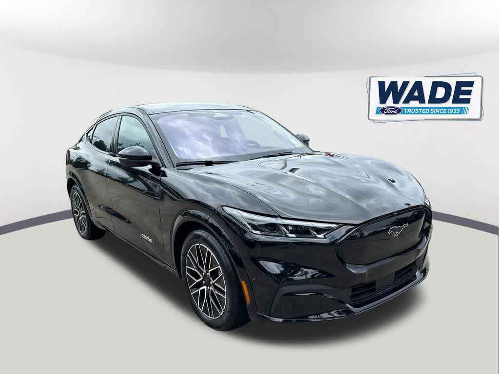 Used 2024 Ford Mustang Mach-E Premium AWD/4WD image 3