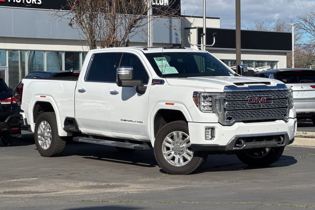 Used 2020 GMC Sierra 2500 Denali w/ Denali Ultimate Package AWD/4WD image 2