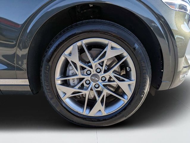 Used 2025 Genesis GV70 2.5T AWD/4WD image 10