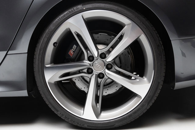 Used 2016 Audi RS 7 Prestige w/ Carbon-Optic Package image 36