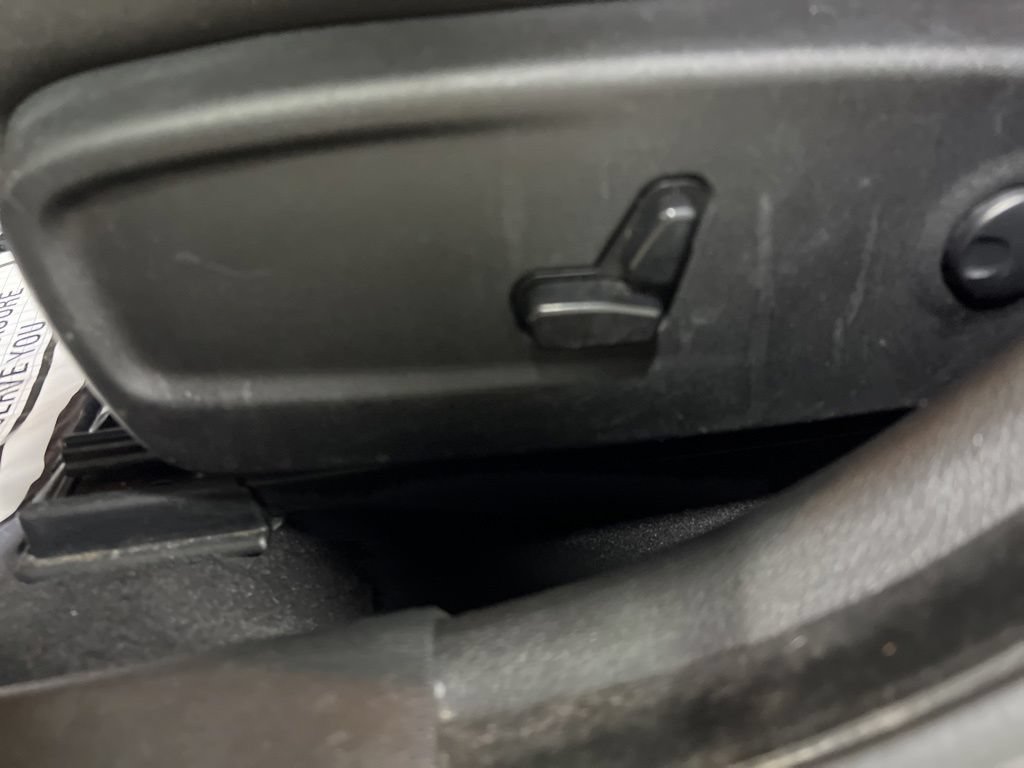 Used 2023 Dodge Charger SXT RWD image 22