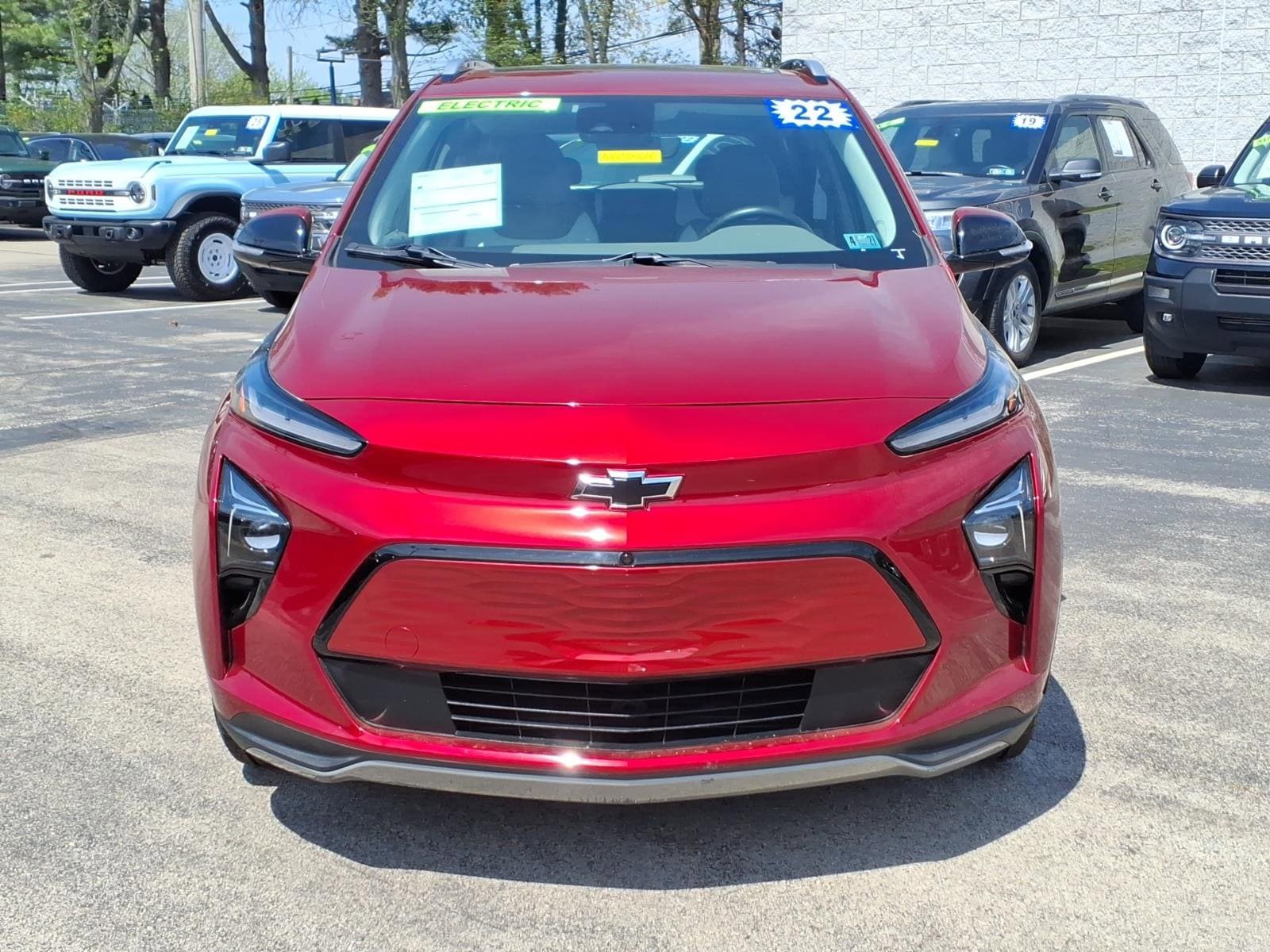 Used 2022 Chevrolet Bolt EUV Premier w/ Launch Edition FWD image 8