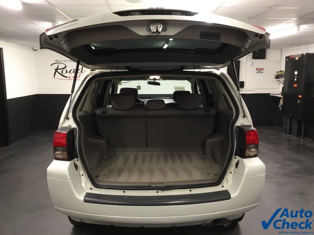 Used 2007 Mitsubishi Endeavor LS image 12