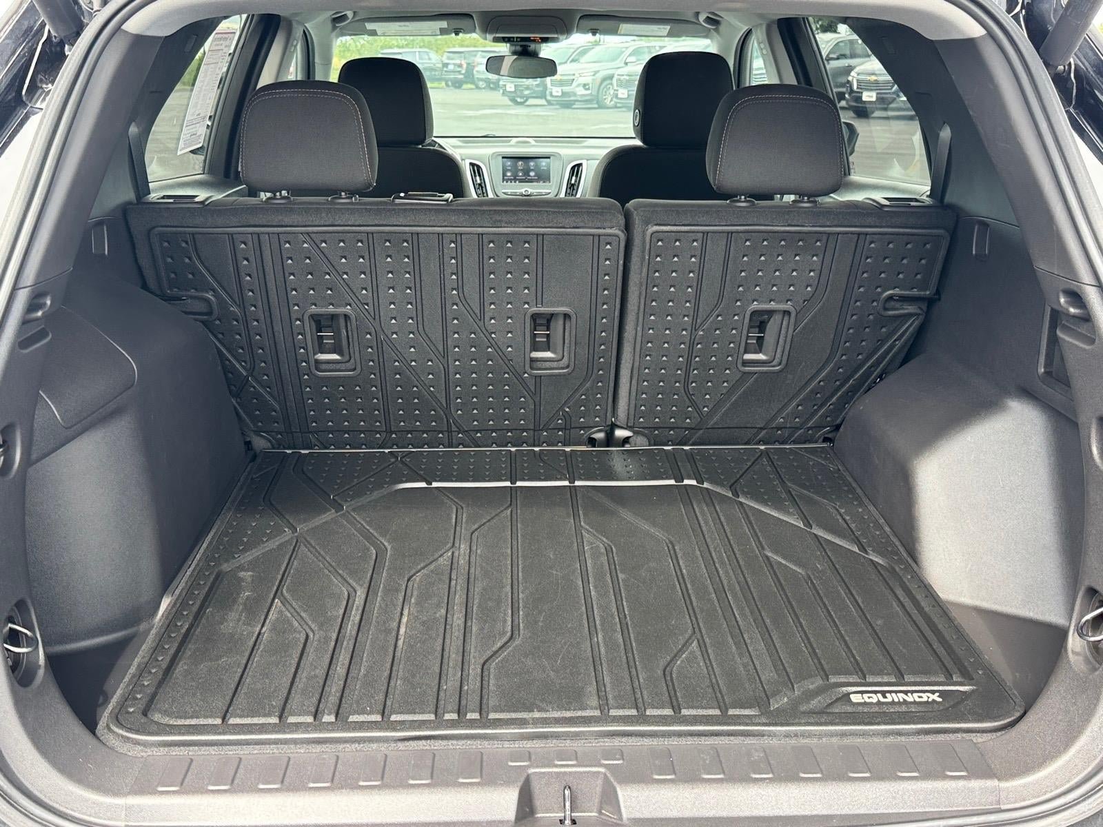 Used 2024 Chevrolet Equinox LT w/ LPO, Floor Liner Package AWD/4WD image 4