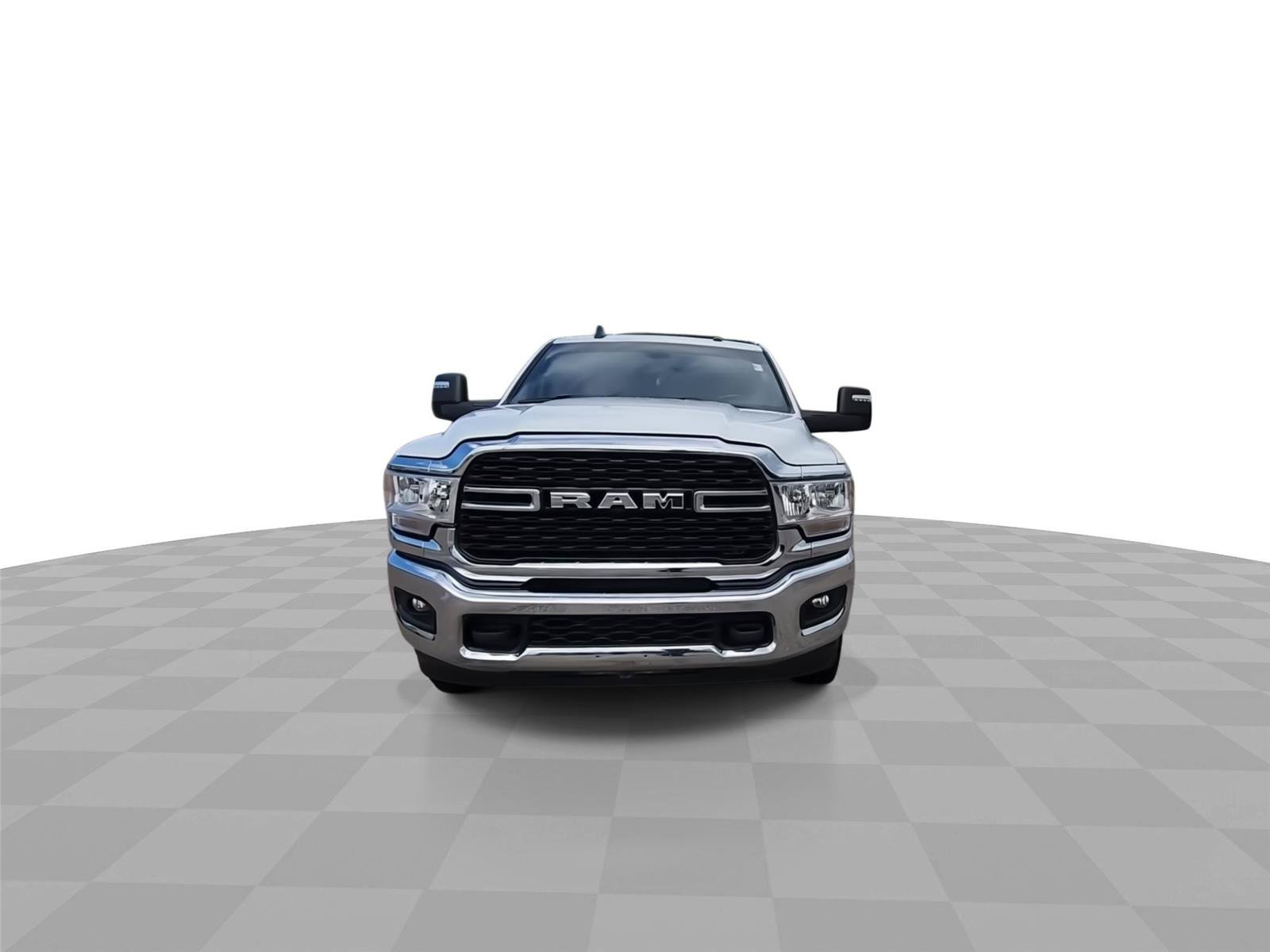 Used 2023 RAM 3500 Big Horn w/ Level 1 Equipment Group AWD/4WD image 3