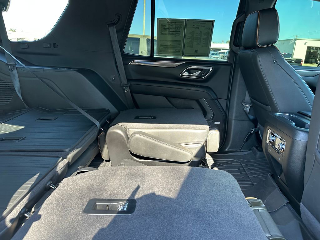 Used 2024 GMC Yukon AT4 w/ AT4 Premium Package image 52
