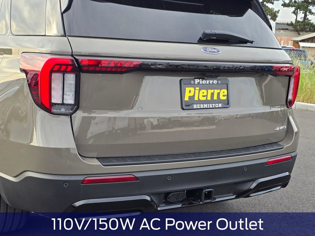 New 2026 Ford Explorer ST-Line w/ ST-Line Street Pack AWD/4WD image 8