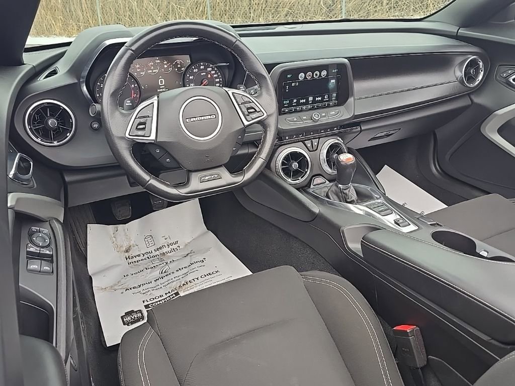 Used 2017 Chevrolet Camaro SS image 14