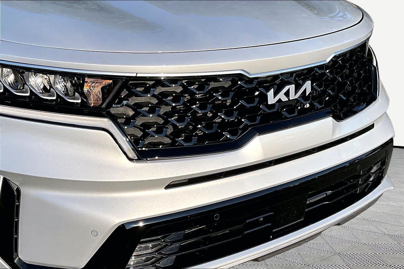 Used 2023 Kia Sorento EX AWD/4WD image 30