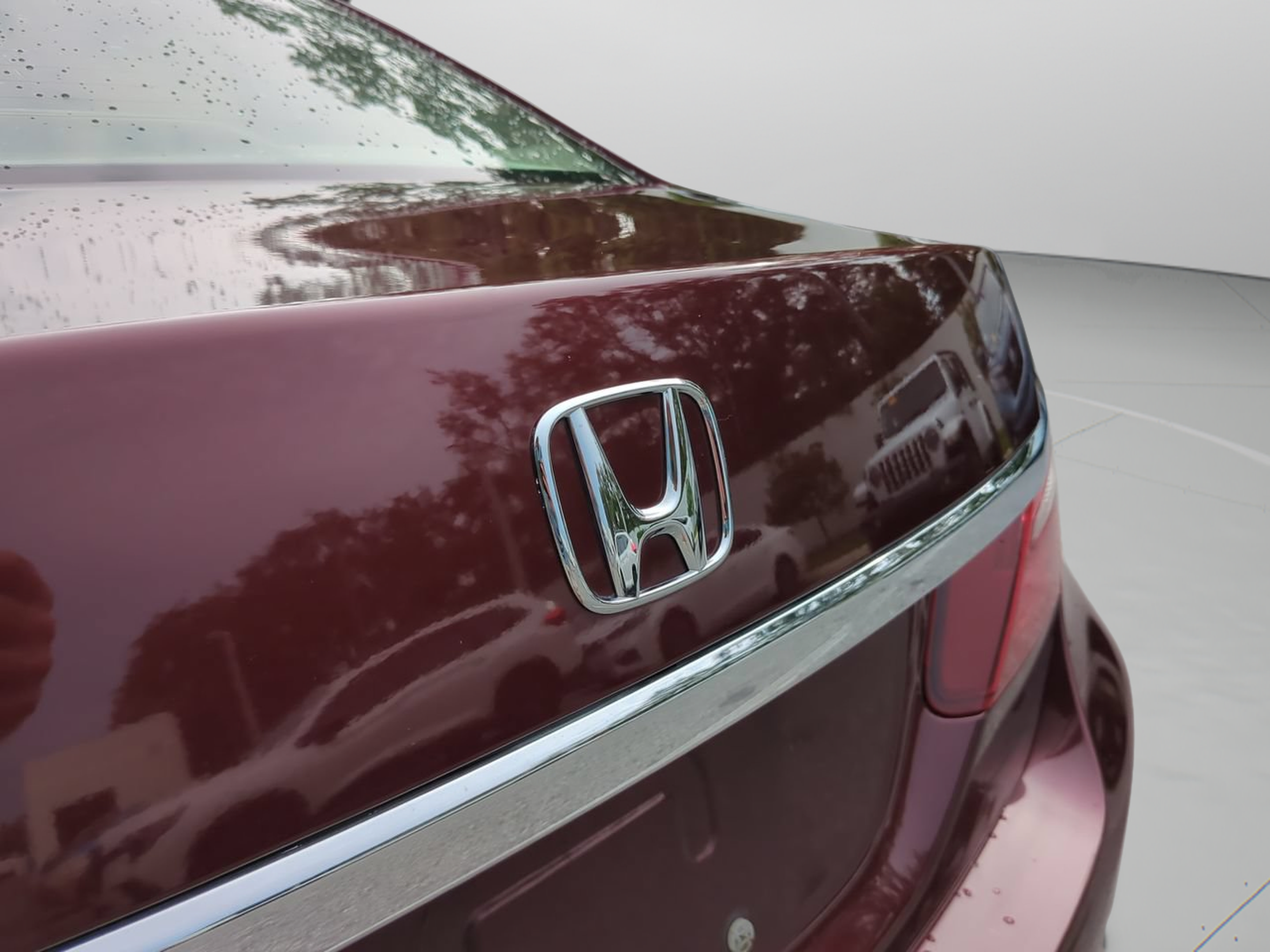 Certified 2017 Honda Accord EX-L image 31