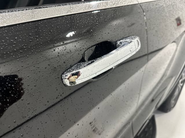 Used 2018 Jeep Grand Cherokee Limited AWD/4WD image 11