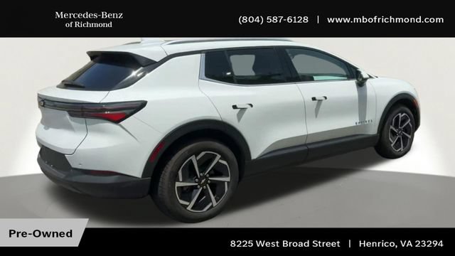 Used 2026 Chevrolet Equinox EV LT FWD image 2