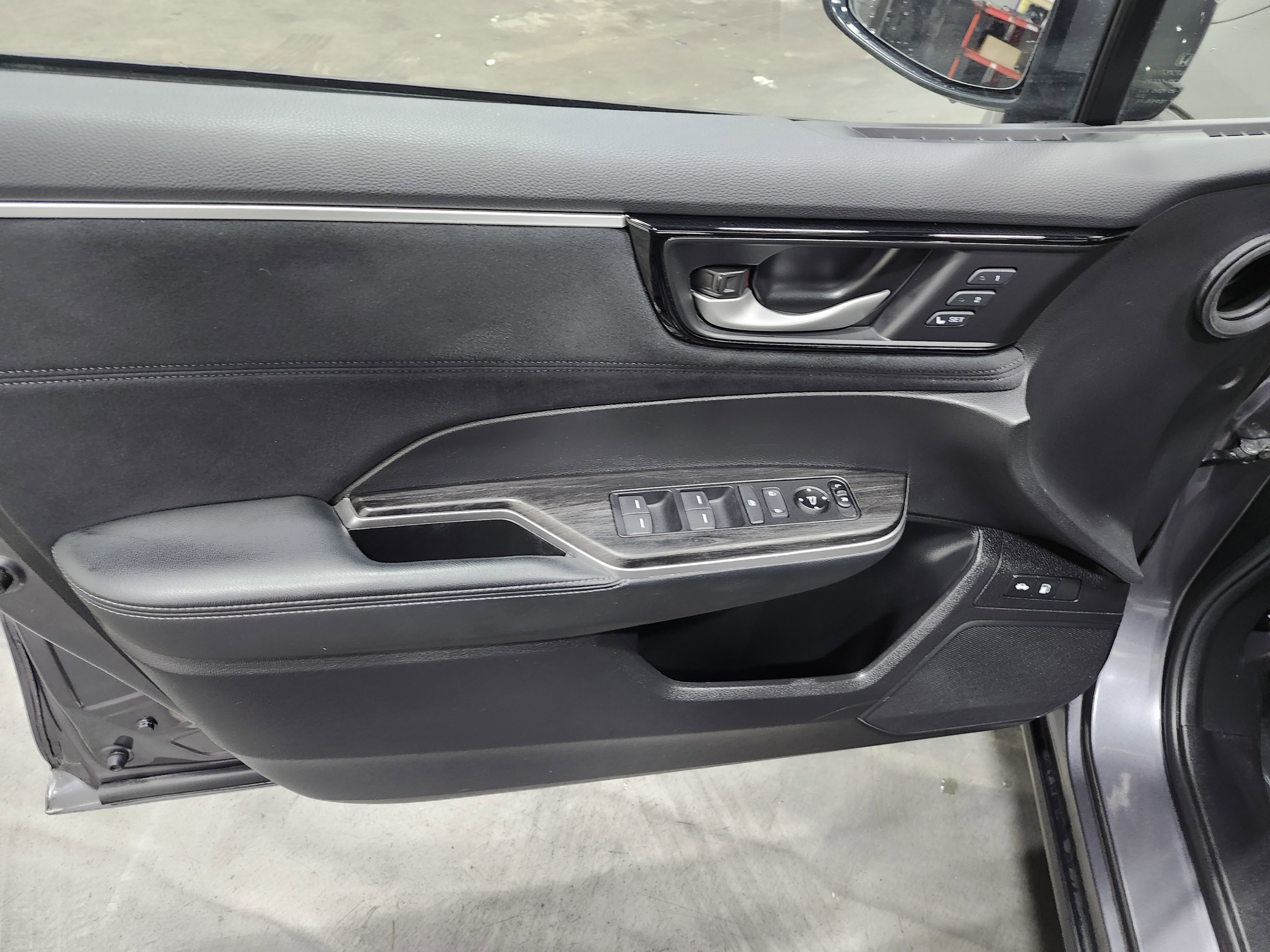 Used 2020 Honda Clarity Touring image 27