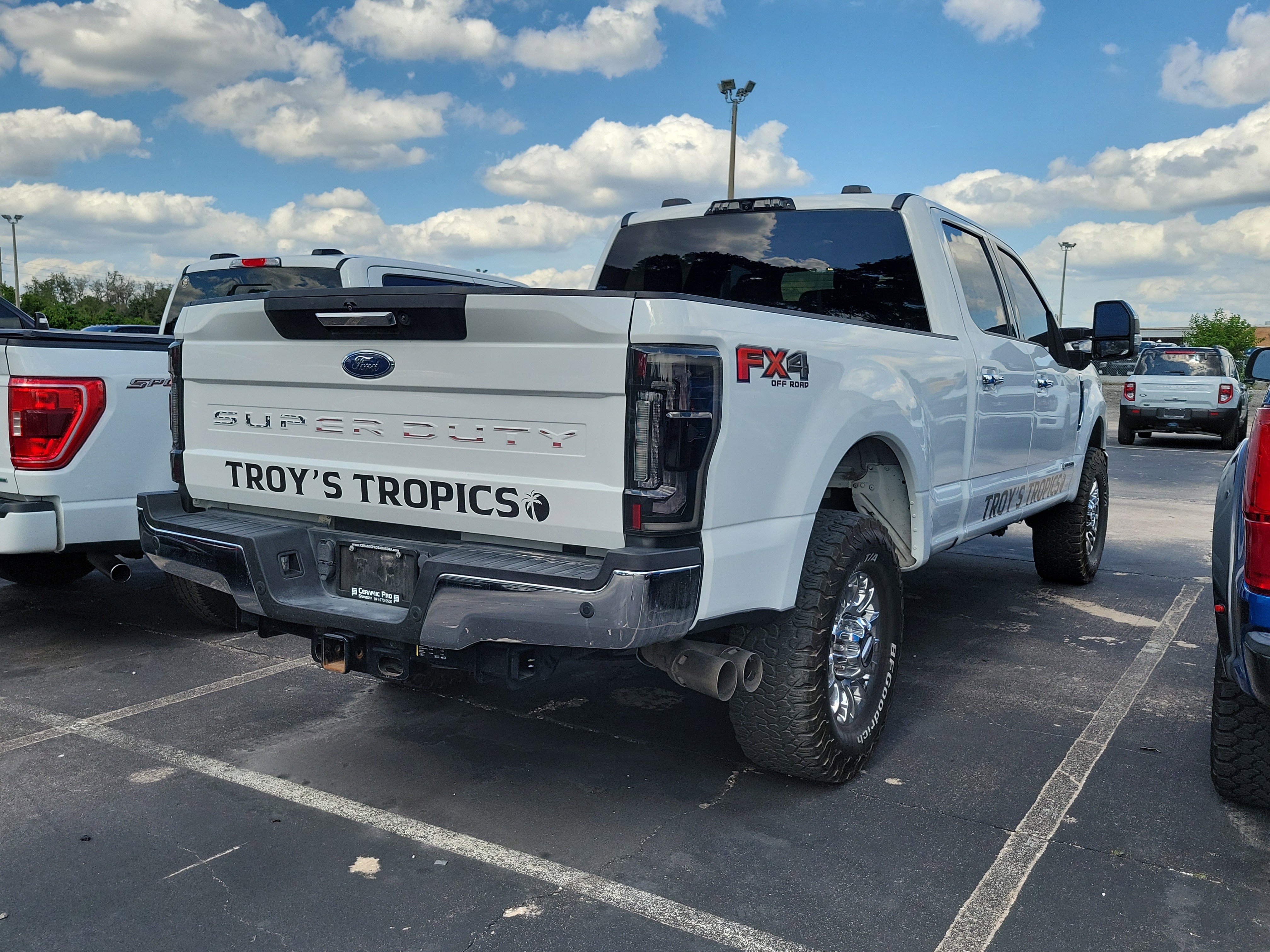 Used 2021 Ford F250 XLT w/ XLT Premium Package AWD/4WD image 5