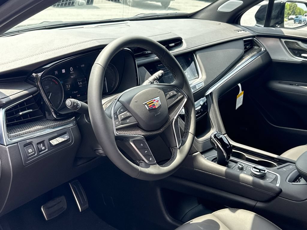 New 2026 Cadillac XT5 Sportv AWD/4WD image 13