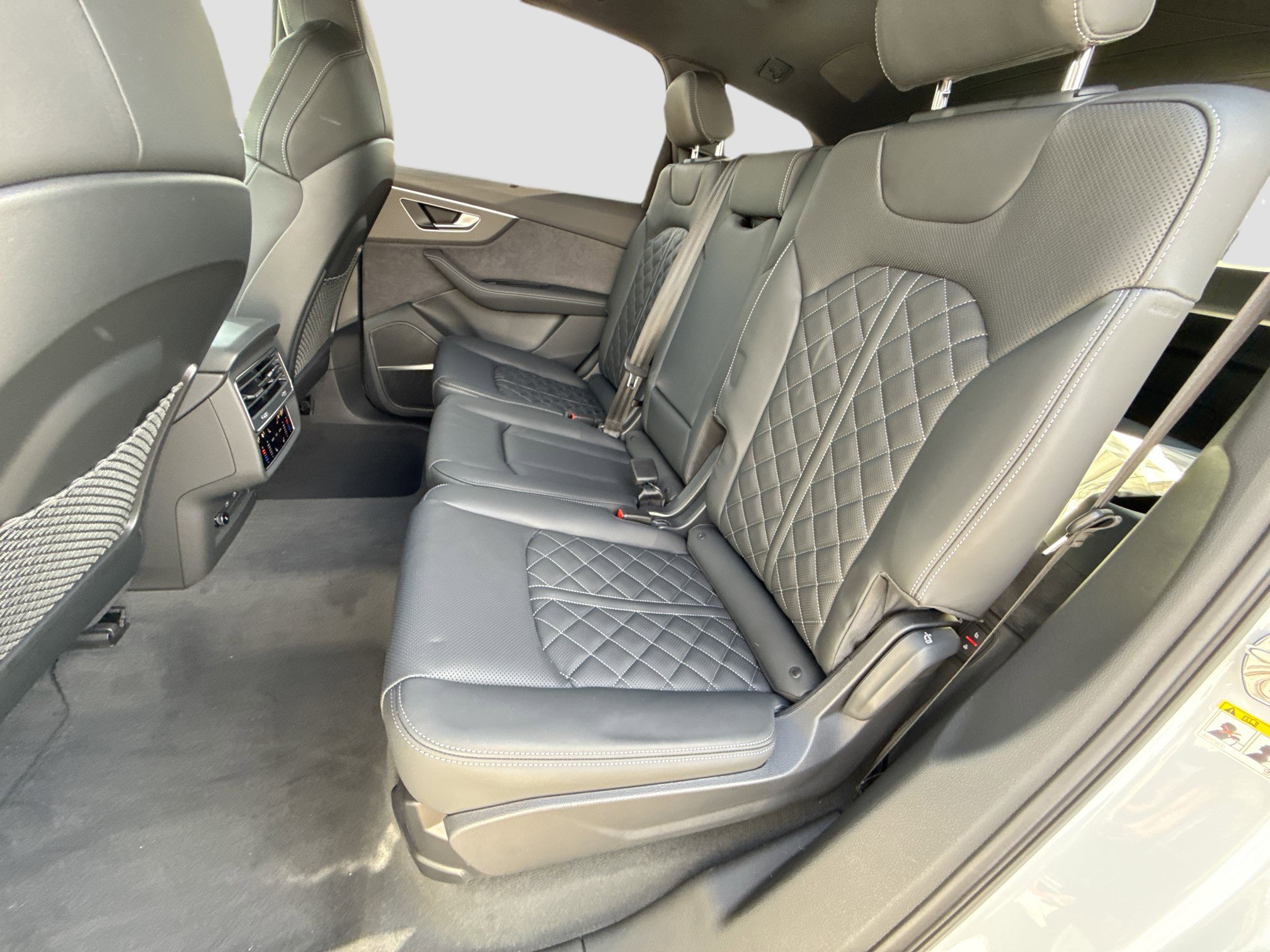 New 2026 Audi SQ7 Premium Plus image 20