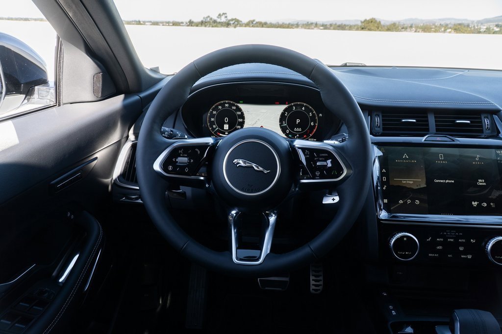 Used 2024 Jaguar E-PACE R-Dynamic SE AWD/4WD image 12