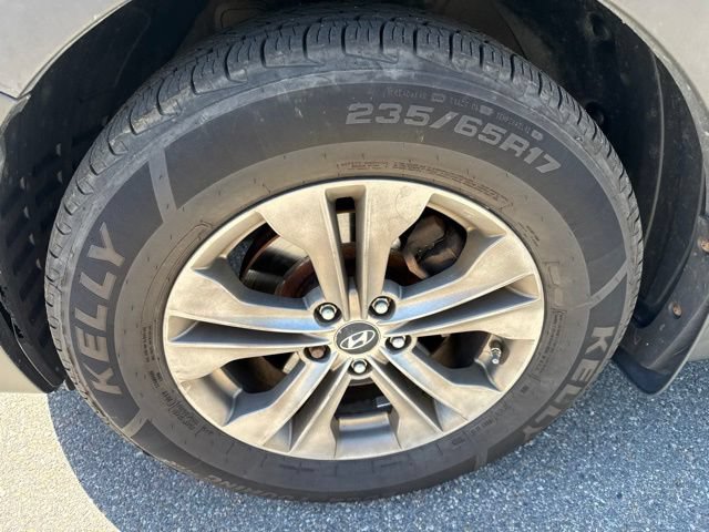 Used 2013 Hyundai Santa Fe Sport AWD/4WD image 13