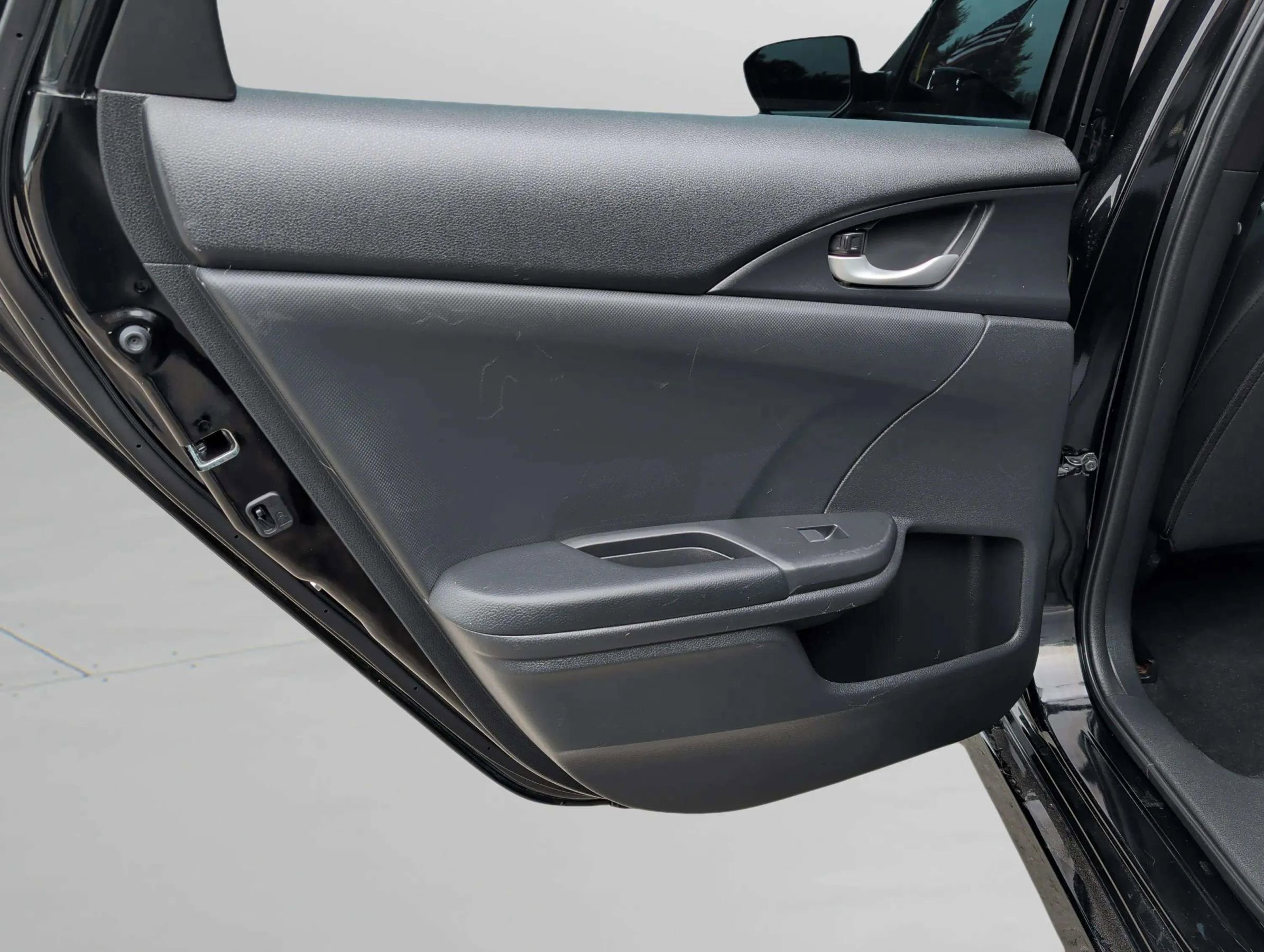 Used 2019 Honda Civic Sport image 22