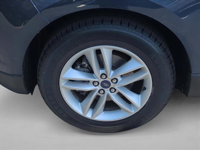 Used 2017 Ford Edge SEL w/ Cargo Accessory Package FWD image 25