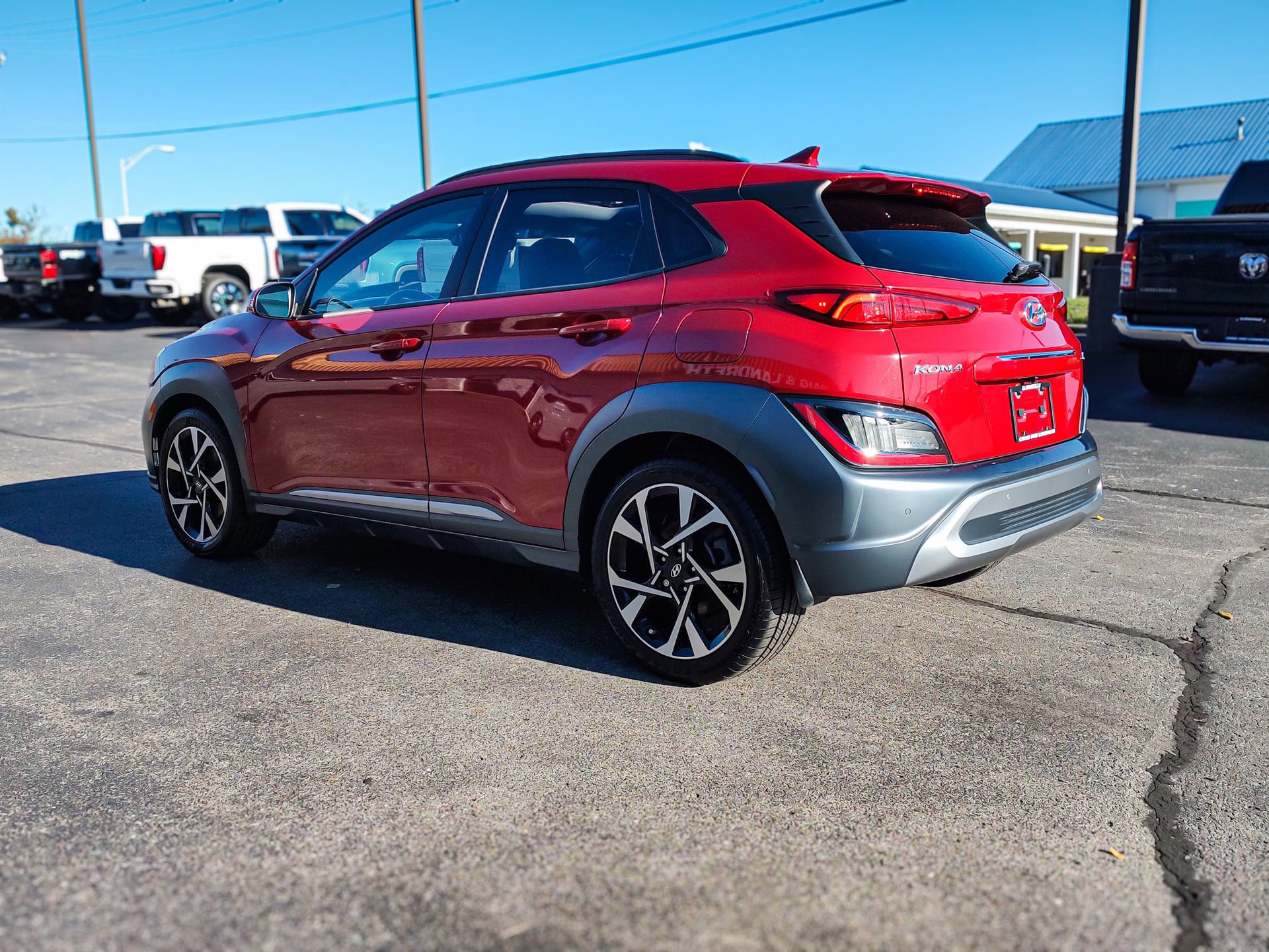 Used 2022 Hyundai Kona Limited image 25