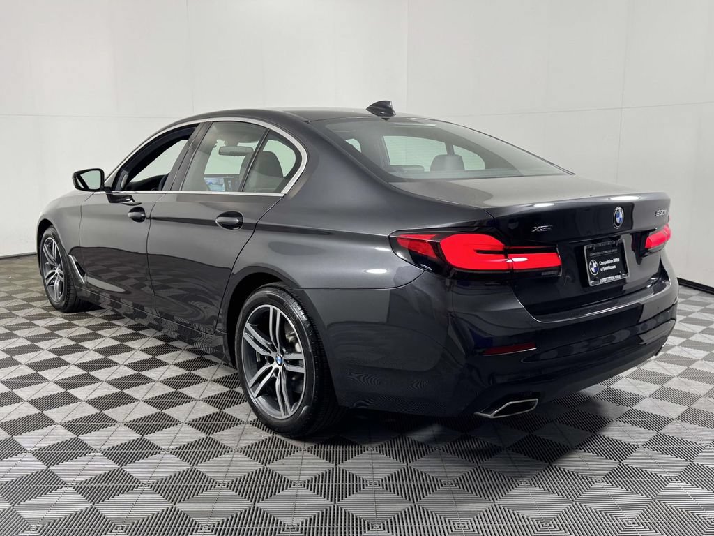 Used 2023 BMW 530i xDrive w/ Premium Package AWD/4WD image 8