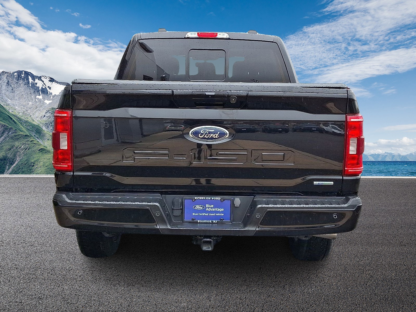 Certified 2023 Ford F150 XLT w/ Equipment Group 302A High image 5