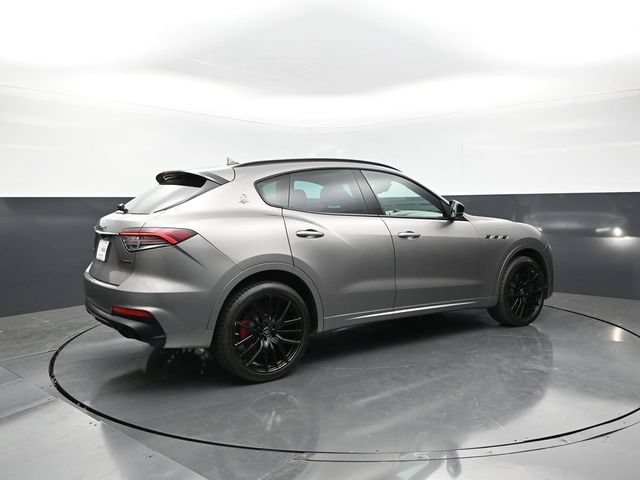 Used 2021 Maserati Levante S AWD/4WD image 7