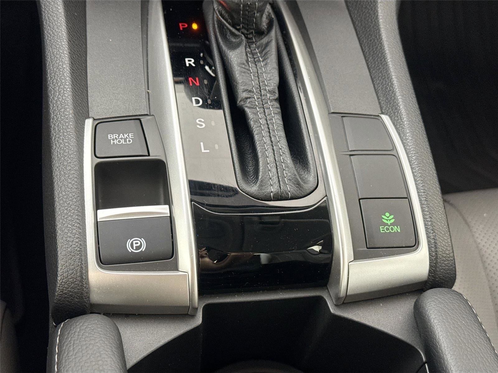 Used 2018 Honda Civic EX-L image 26